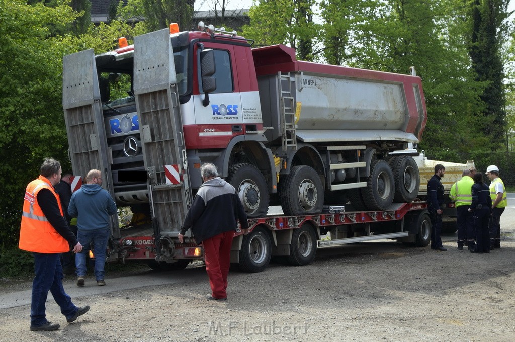 Schwerer VU LKW Zug Bergheim Kenten Koelnerstr P622.JPG - Miklos Laubert